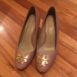 Preowned Tory Burch blocked heels sz 6.5